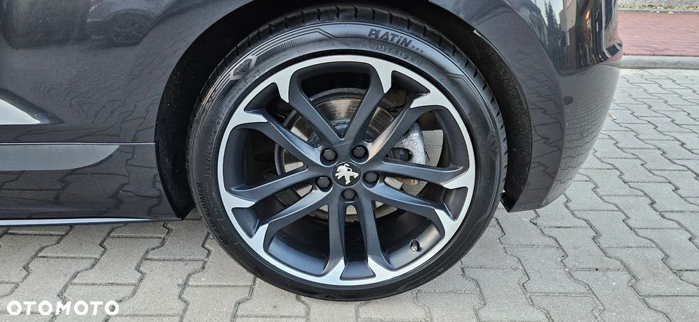 Peugeot RCZ 1.6 155 THP Onyx - 28