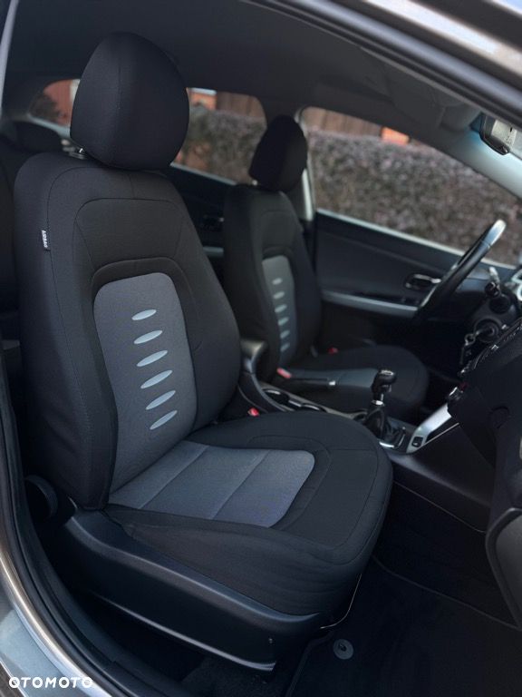 Kia Ceed 1.6 GDI Edition 7 - 33