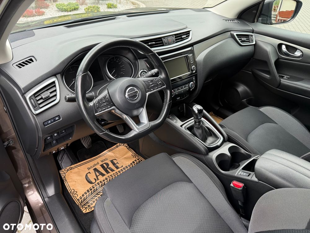 Nissan Qashqai 1.5 dCi Tekna - 9