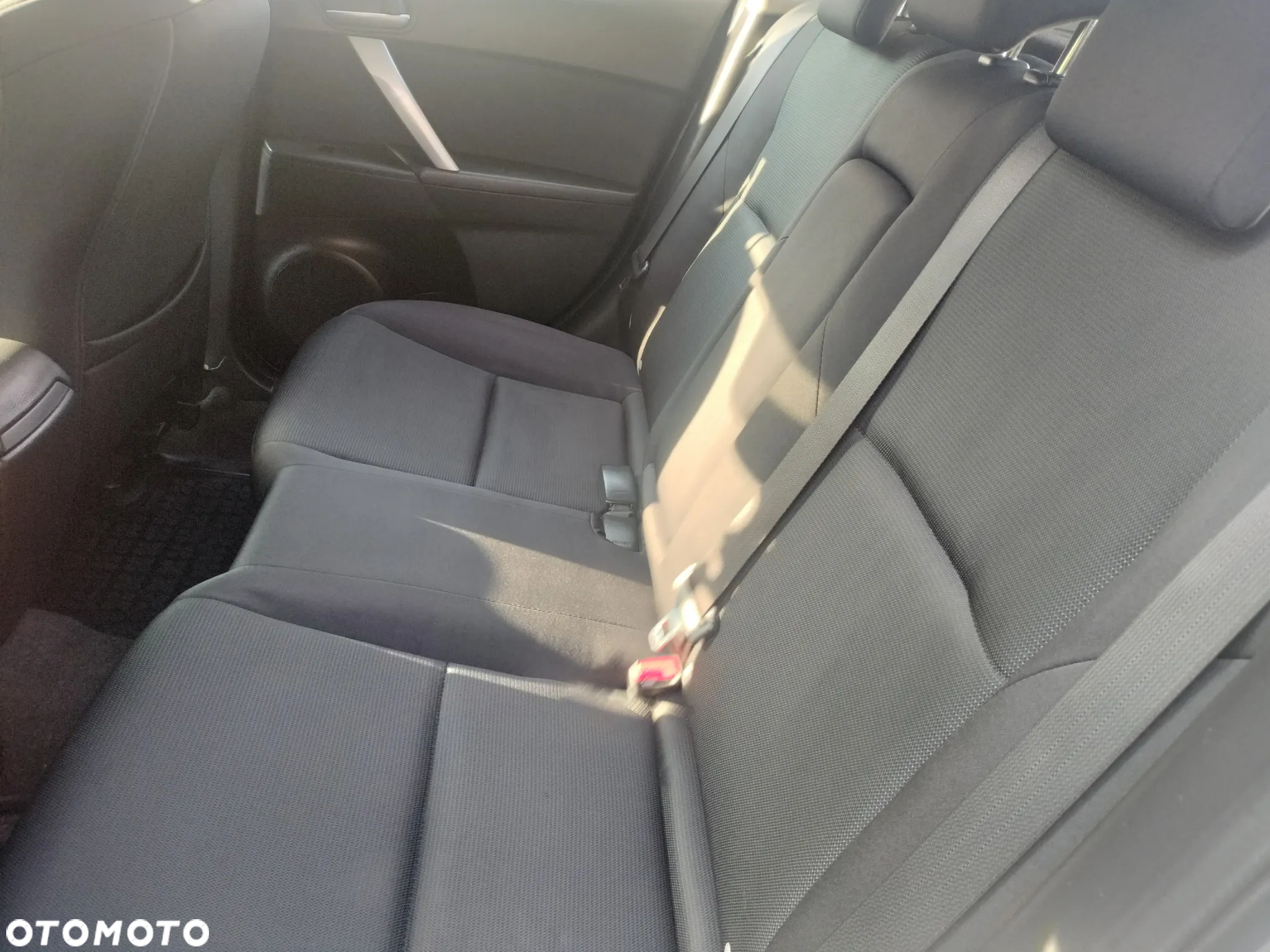 Mazda 3 - 5