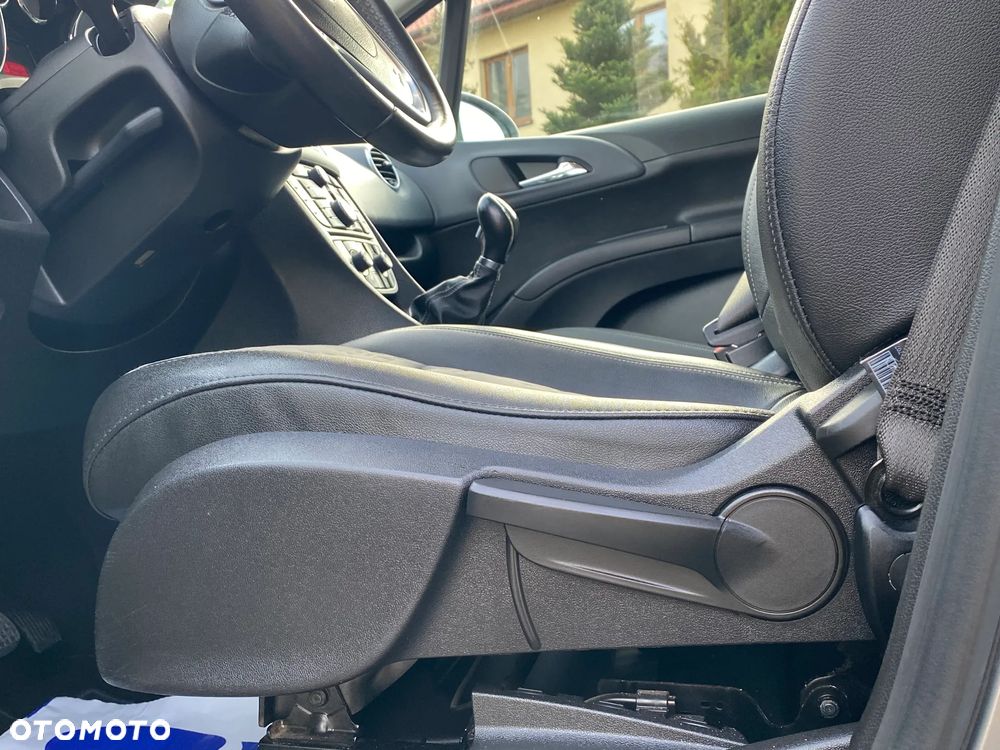 Opel Meriva 1.4 Design Edition - 21