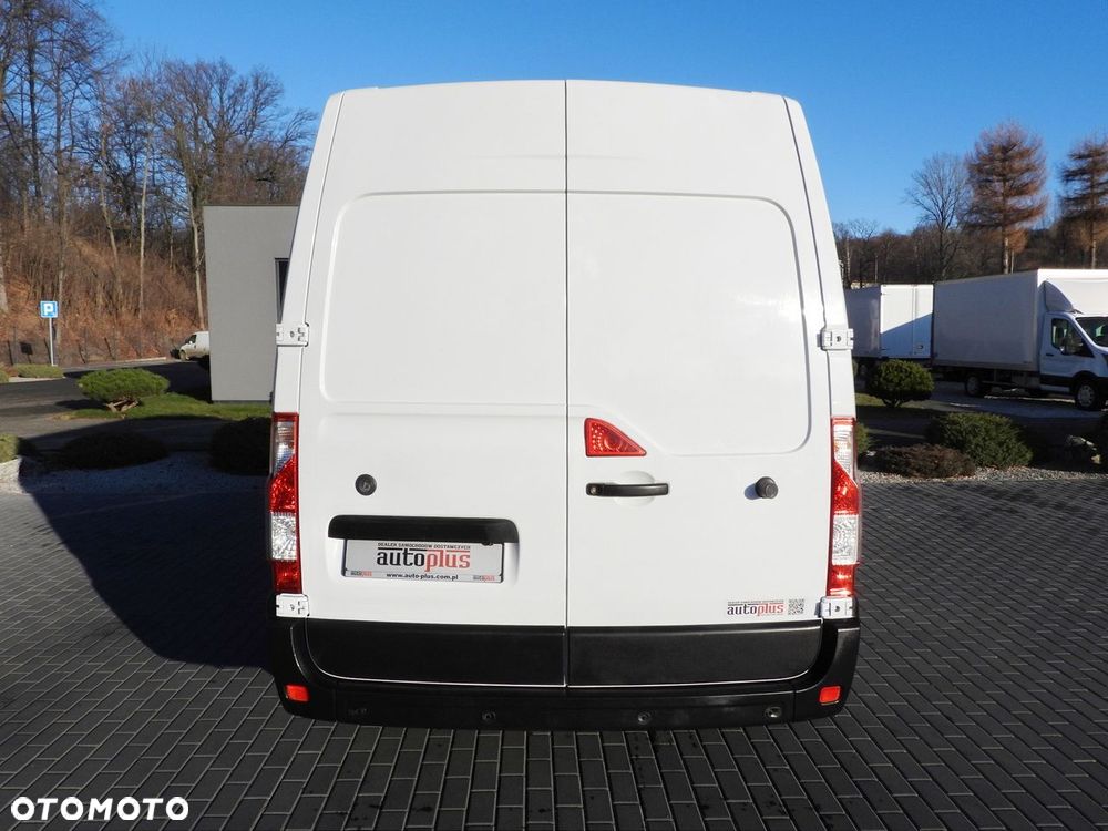 Renault MASTER FURGON CHŁODNIA  -10*C ZASILANIE 230V TEMPOMAT NAWIGACJA LEDY KLIMATYZACJA  150KM - 12
