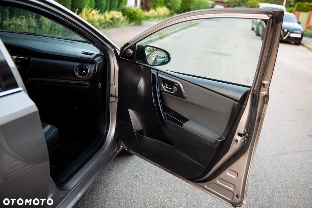 Toyota Auris 1.2 Turbo Comfort - 34