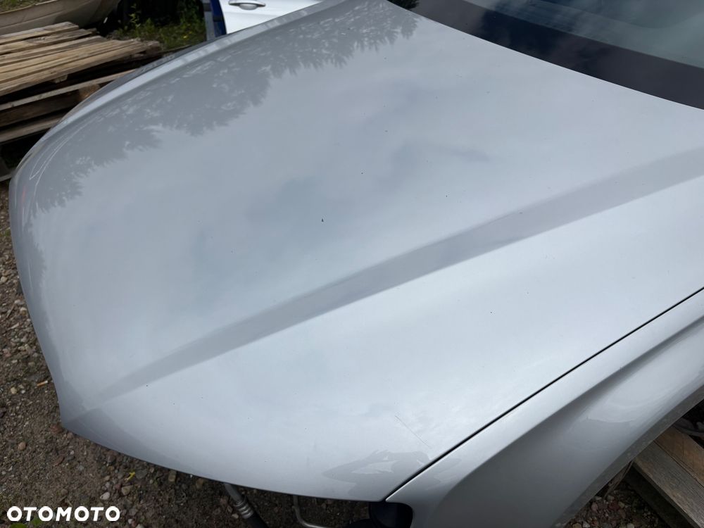 Maska Audi A8 D4 LX7W przed lift - 6