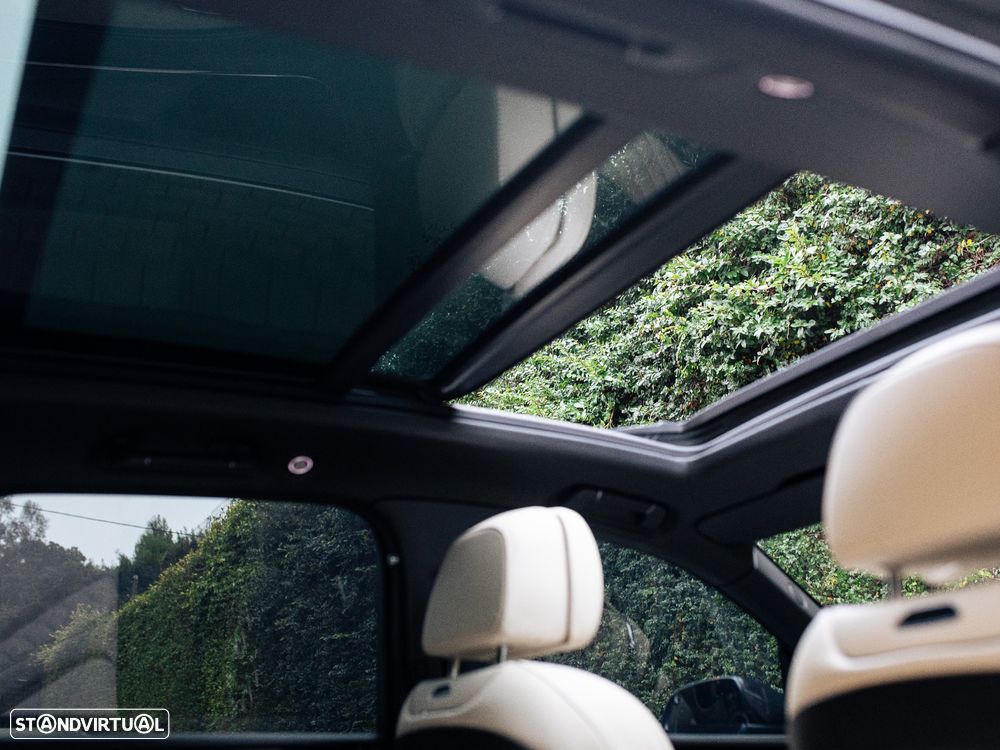 Bentley Bentayga W12 Mulliner - 40