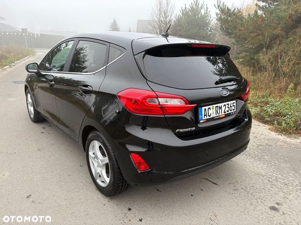 Ford Fiesta 1.0 EcoBoost S&S TITANIUM - 4