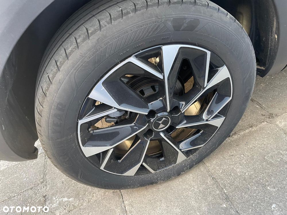 DS Automobiles DS 3 Crossback BlueHDi 130 Antoine de Saint Exupéry - 18