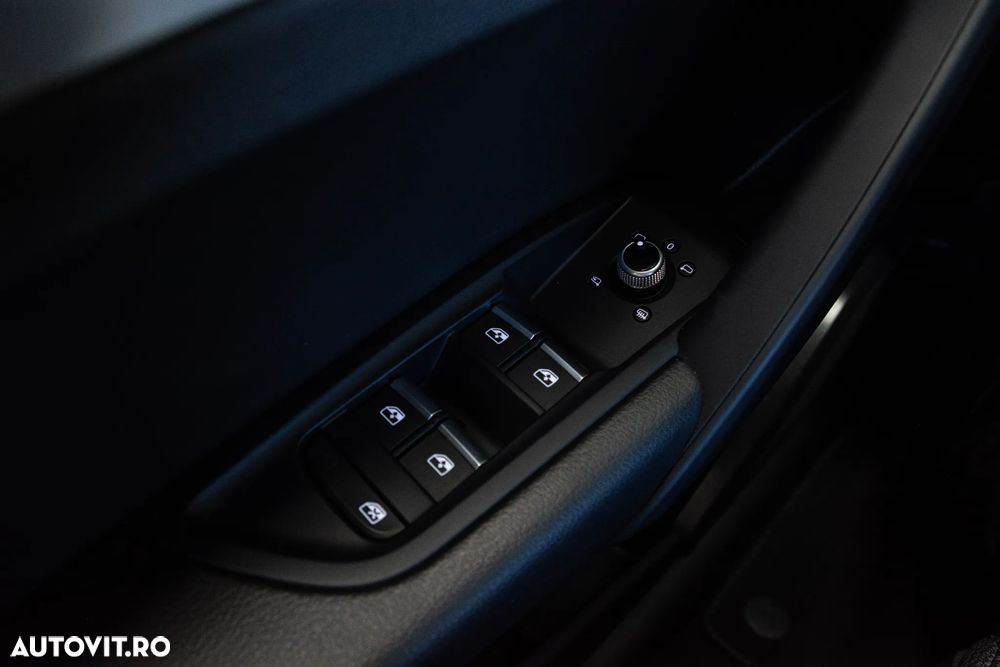 Audi Q5 55 TFSI e quattro S tronic PHEV S Line - 28