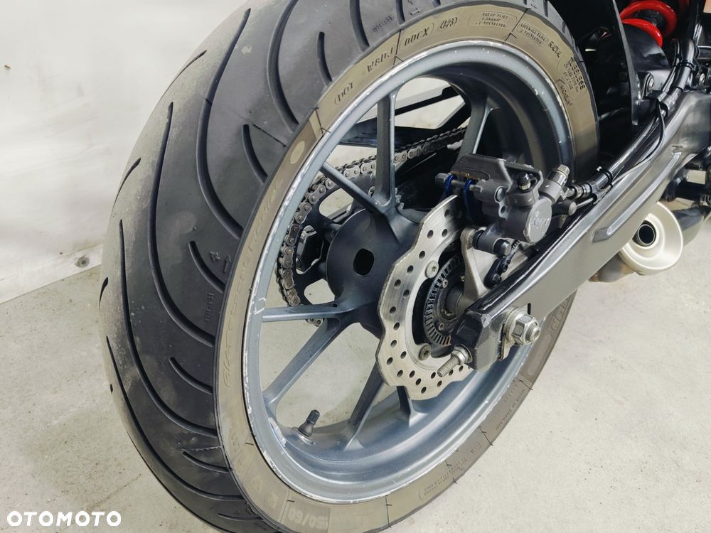 Honda CB - 10
