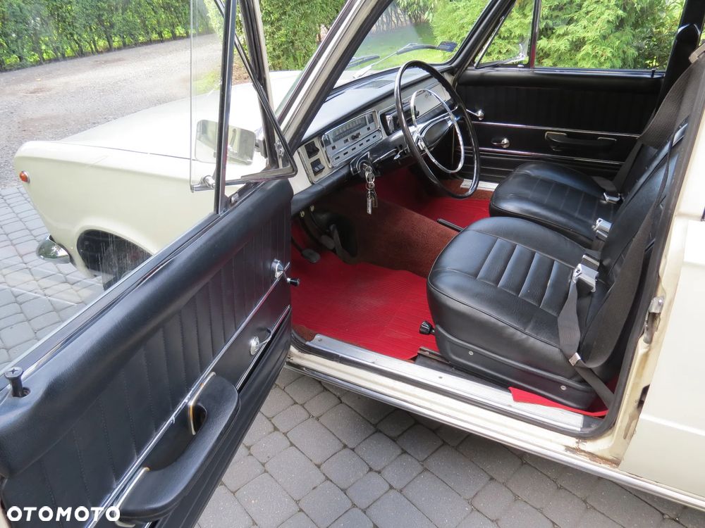 Fiat 125p - 12