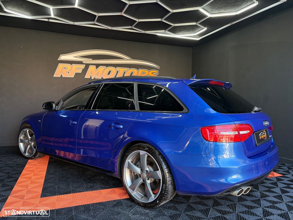Audi A4 Avant 2.0 TDI DPF clean quattro S tronic S line Sport Pack - 28