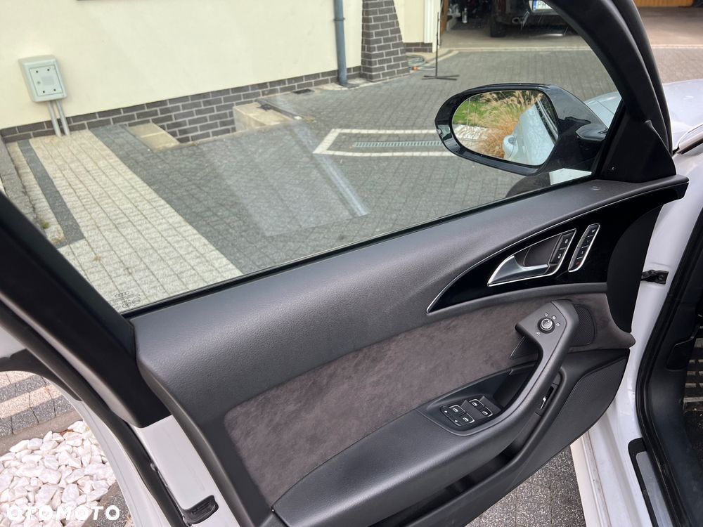 Audi A6 Avant 3.0 TDI quattro S tronic - 6