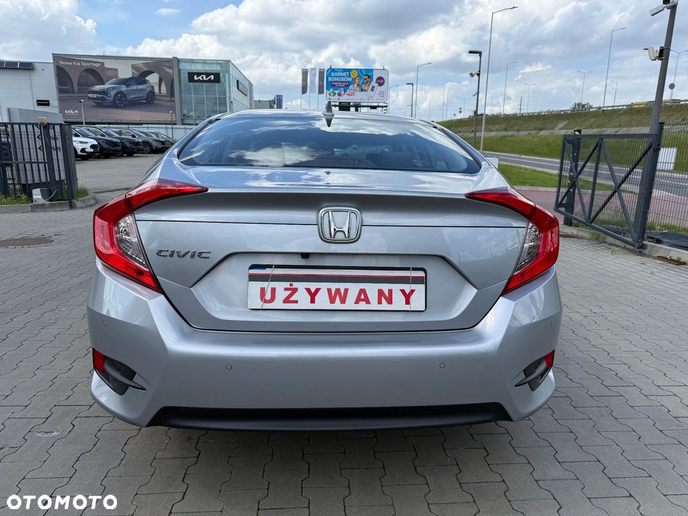 Honda Civic 1.5 T Elegance - 8