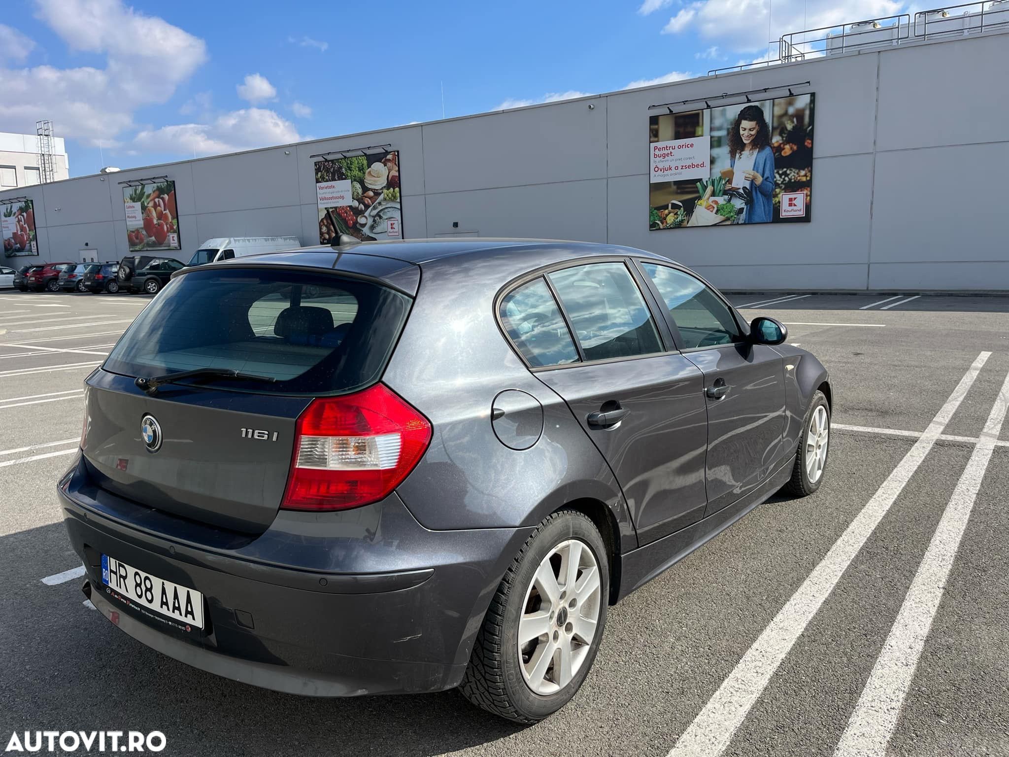 BMW Seria 1 116i - 1