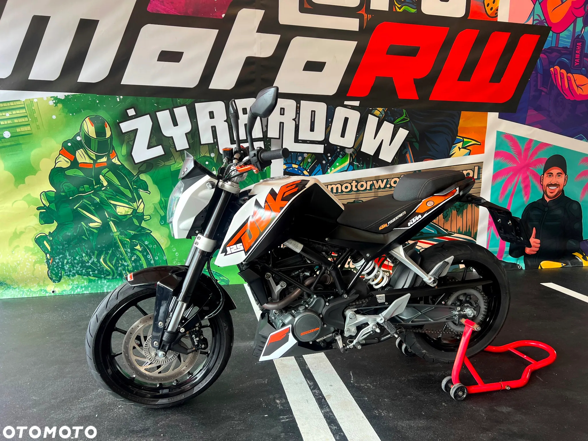 KTM Duke - 23