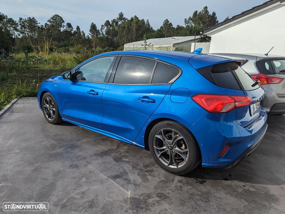 Ford Focus 1.5 TDCi EcoBlue ST-Line Aut. - 6