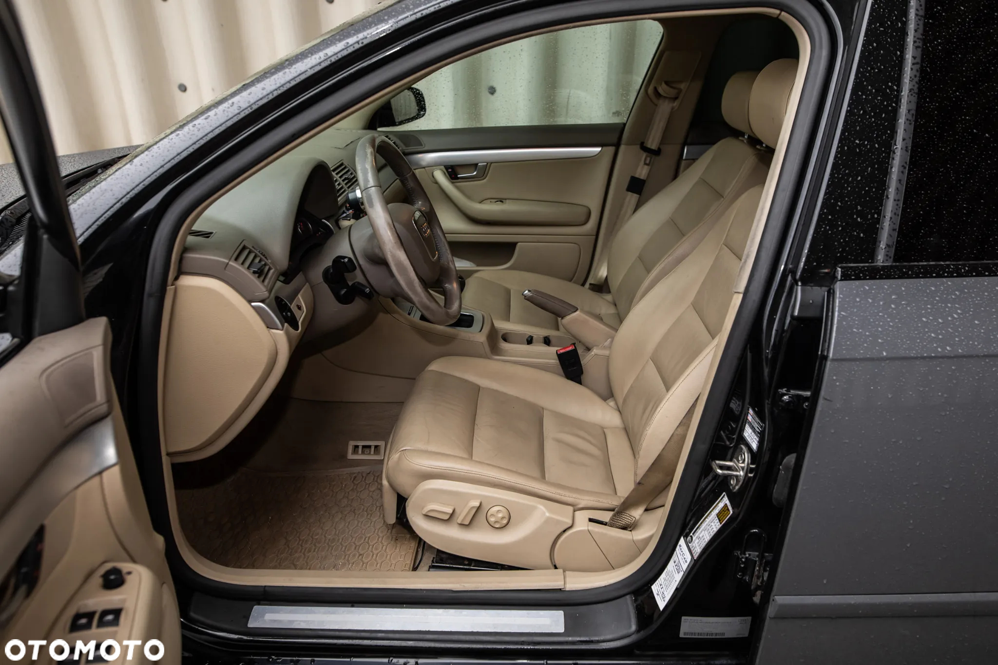 Audi A4 2.0T FSI Quattro - 19