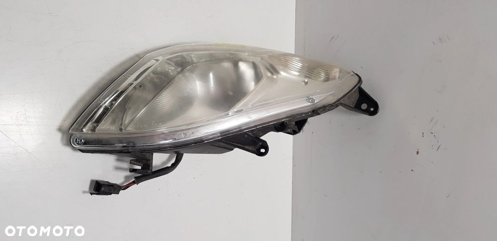 Peugeot Satelis II 2 Prawy Reflektor Lampa Przód - 3