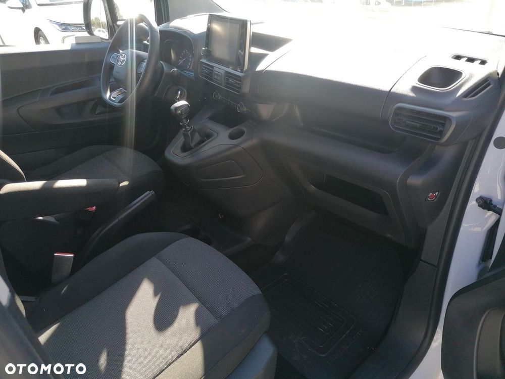 Toyota PROACE CITY - 9