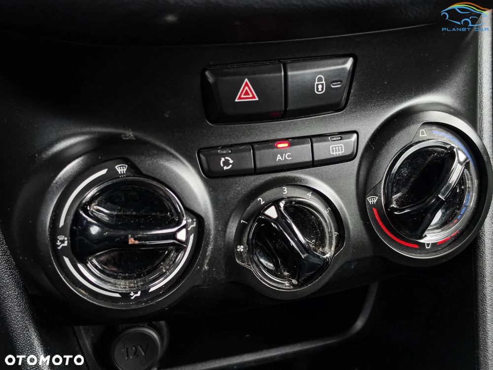 Peugeot 208 95 VTI Active - 32