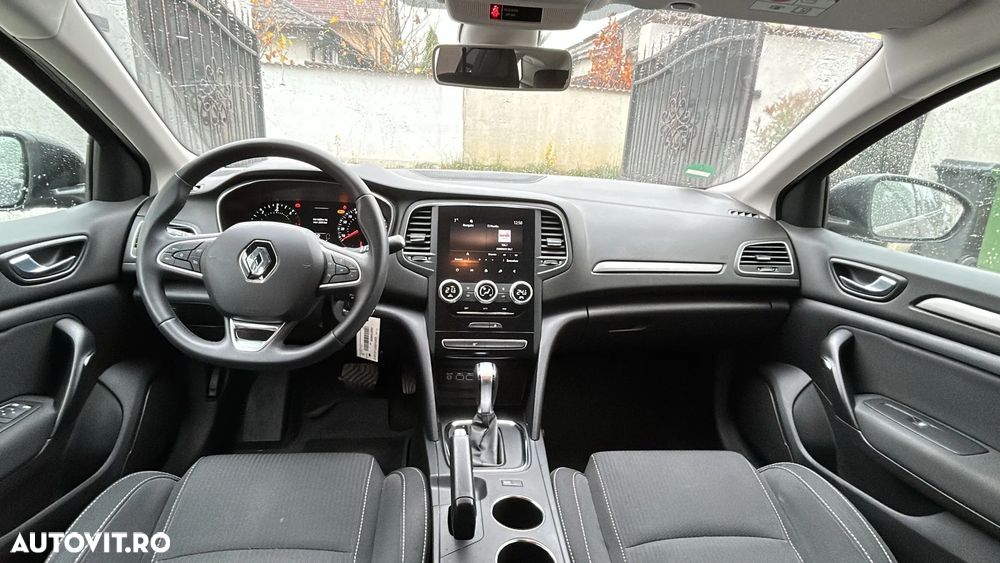 Renault Megane BLUE dCi EDC Zen - 11