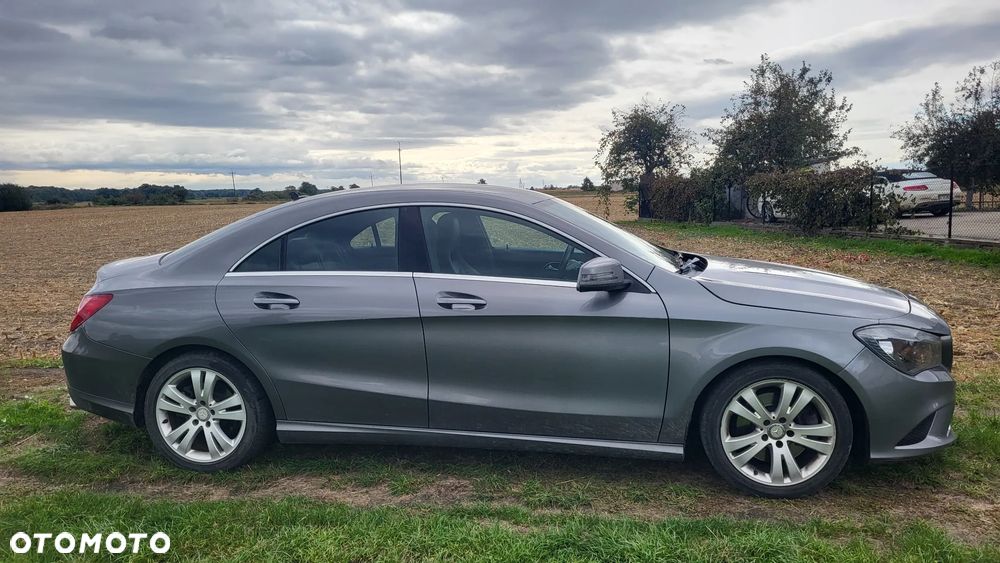 Mercedes-Benz CLA - 4