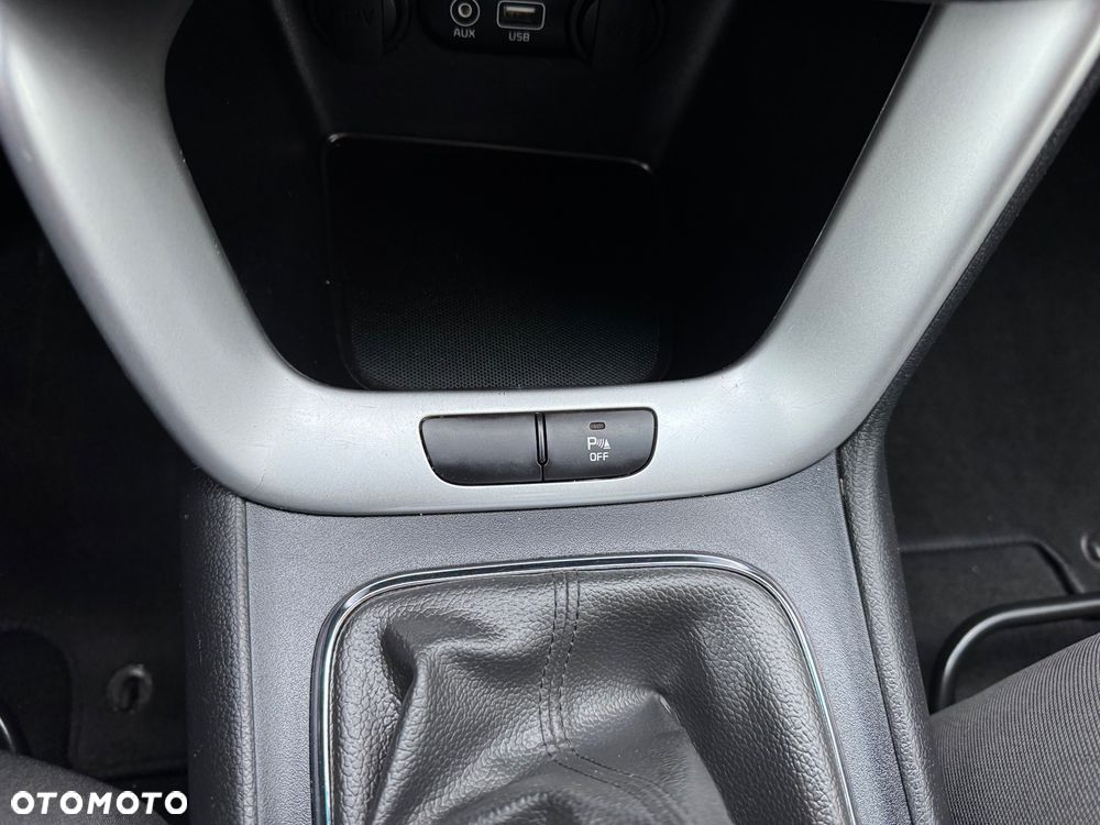 Kia Ceed 1.6 CRDi Smart Plus - 20
