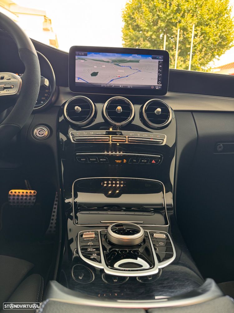 Mercedes-Benz C 300 de AMG Line - 17
