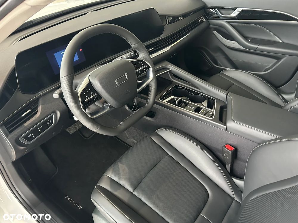 Bestune B70 2.0T Elegance - 7
