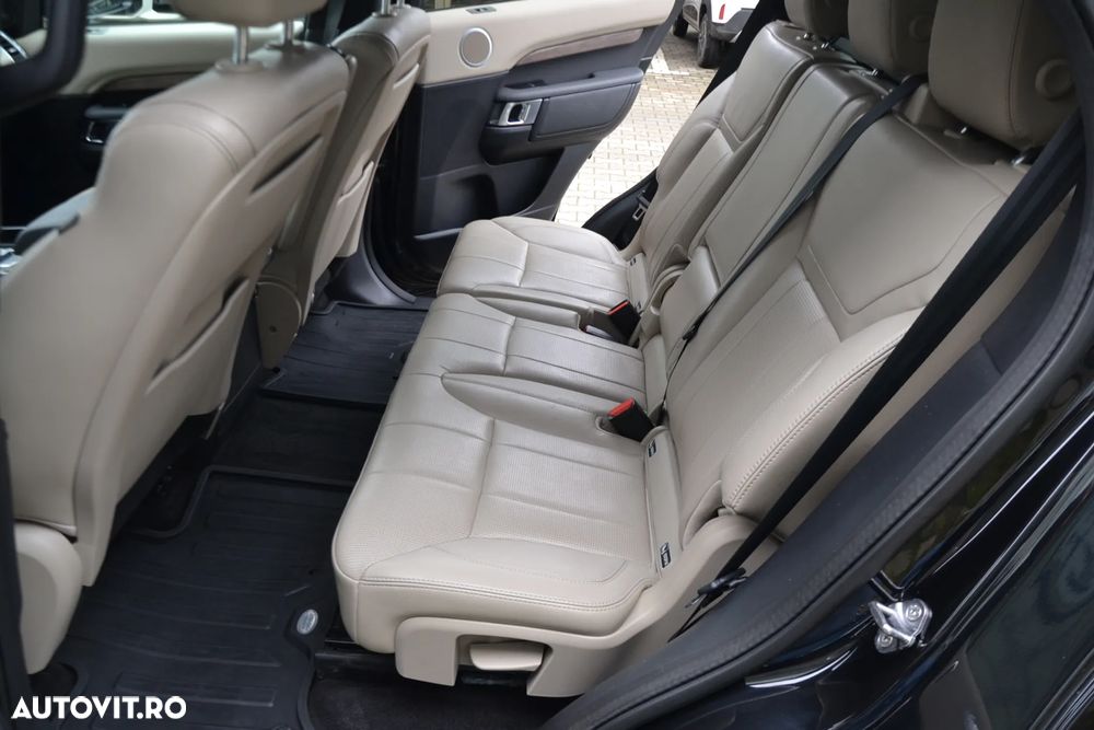 Land Rover Discovery 2.0 L SD4 HSE - 11