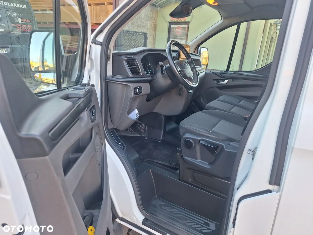 Ford Transit custom - 8