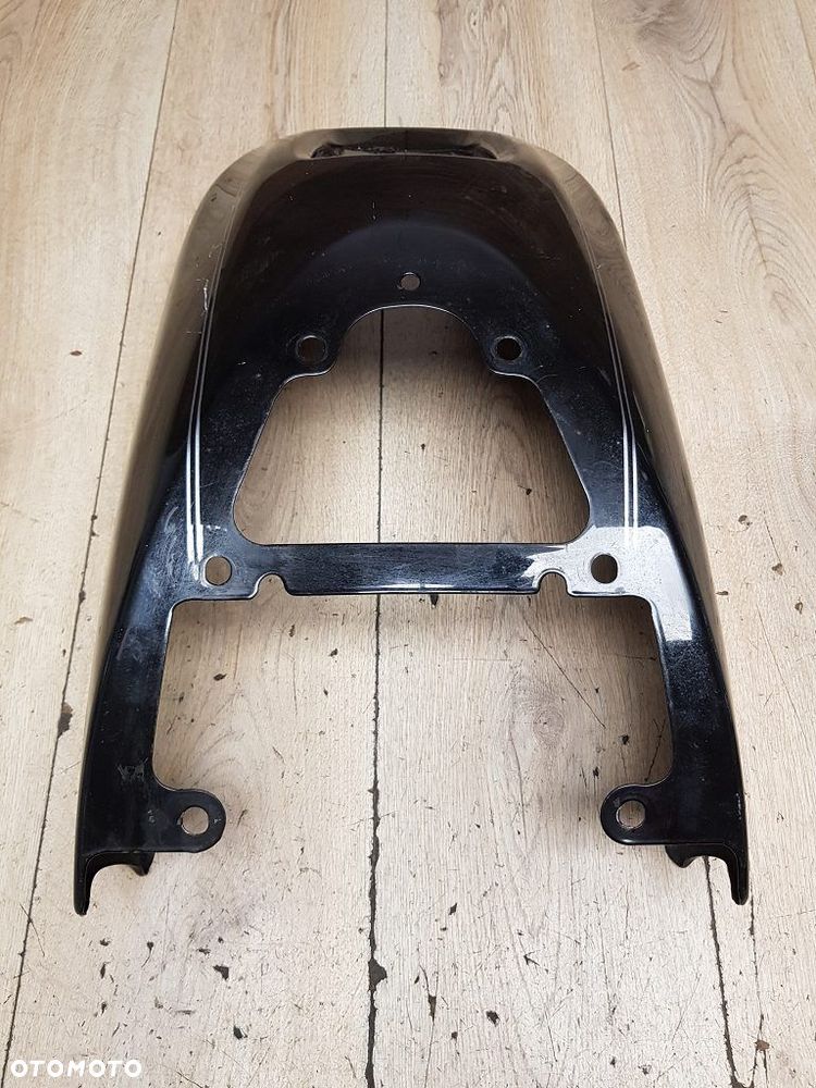 Błotnik tył Harley Davidson V-Rod - 9