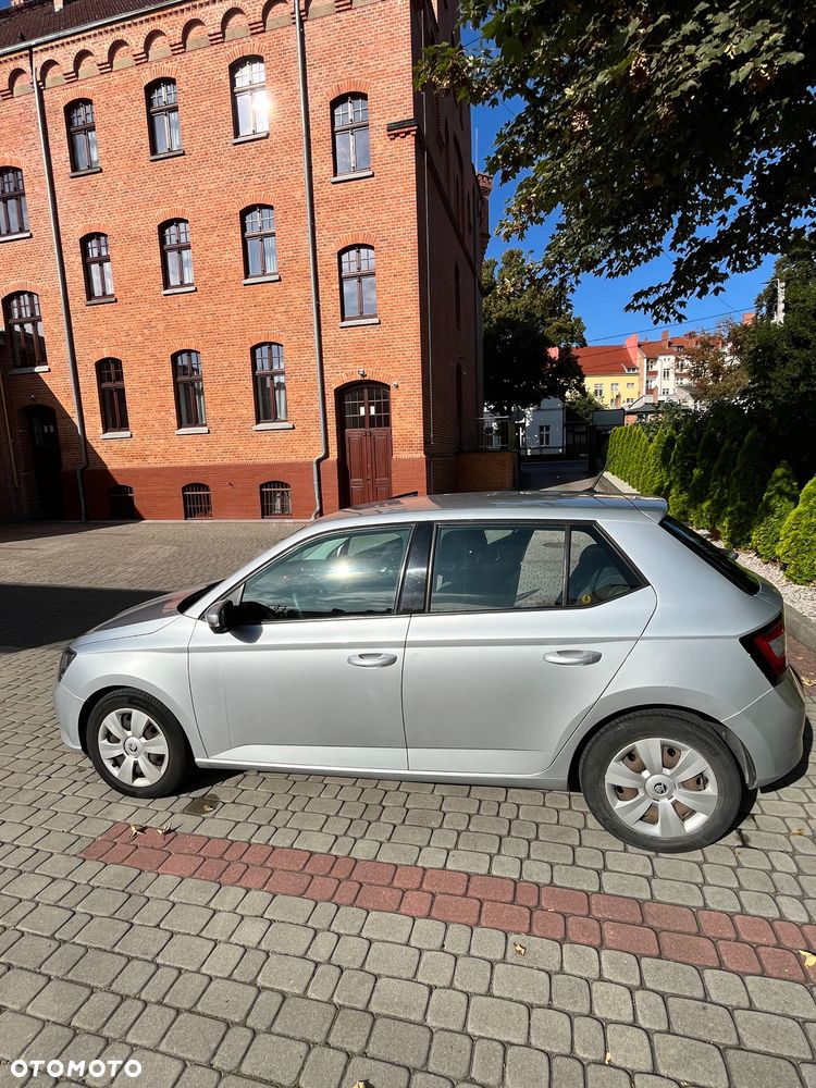 Skoda Fabia - 5