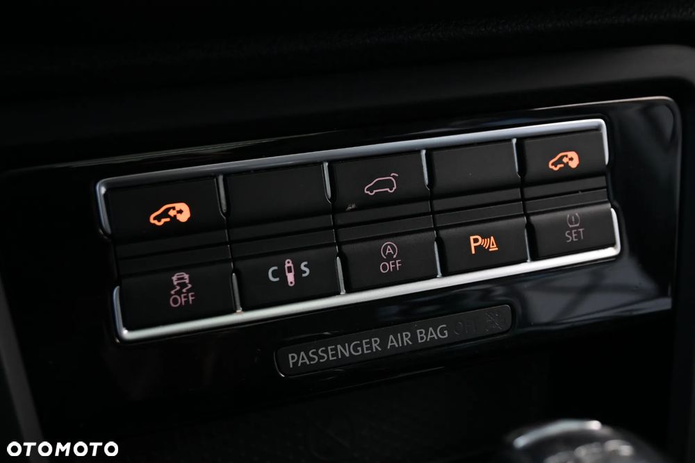 Volkswagen Sharan 2.0 TDI DSG Highline - 34