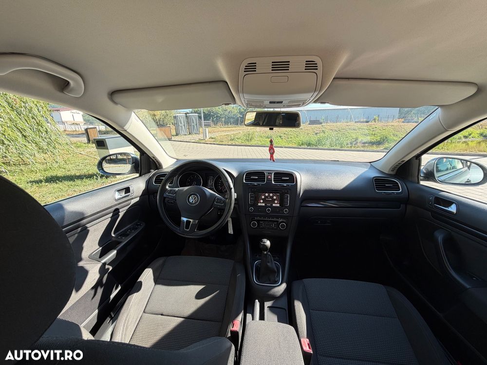 Volkswagen Golf - 13