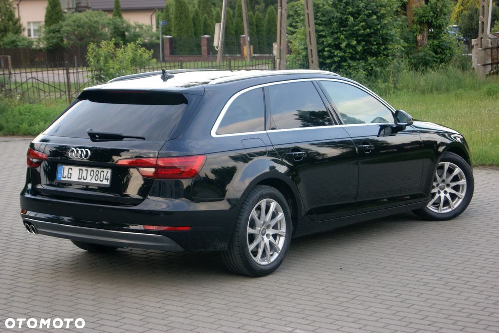 Audi A4 Avant 2.0 TDI - 17