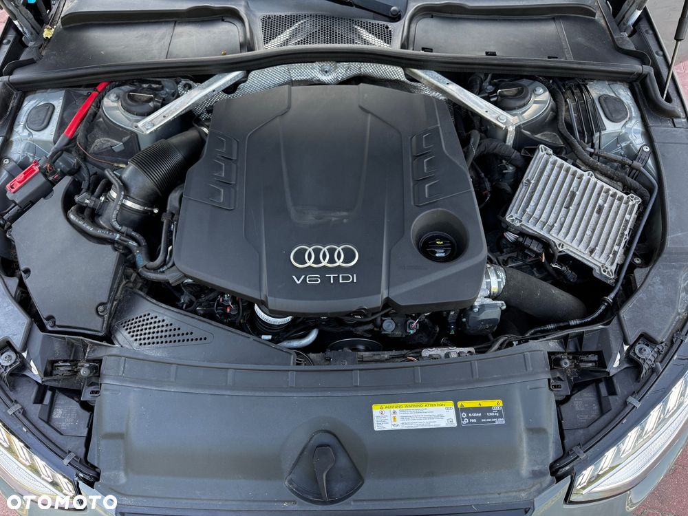 Audi A4 Avant 45 TDI quattro tiptronic S line - 33