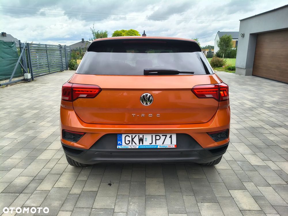 Volkswagen T-Roc - 4