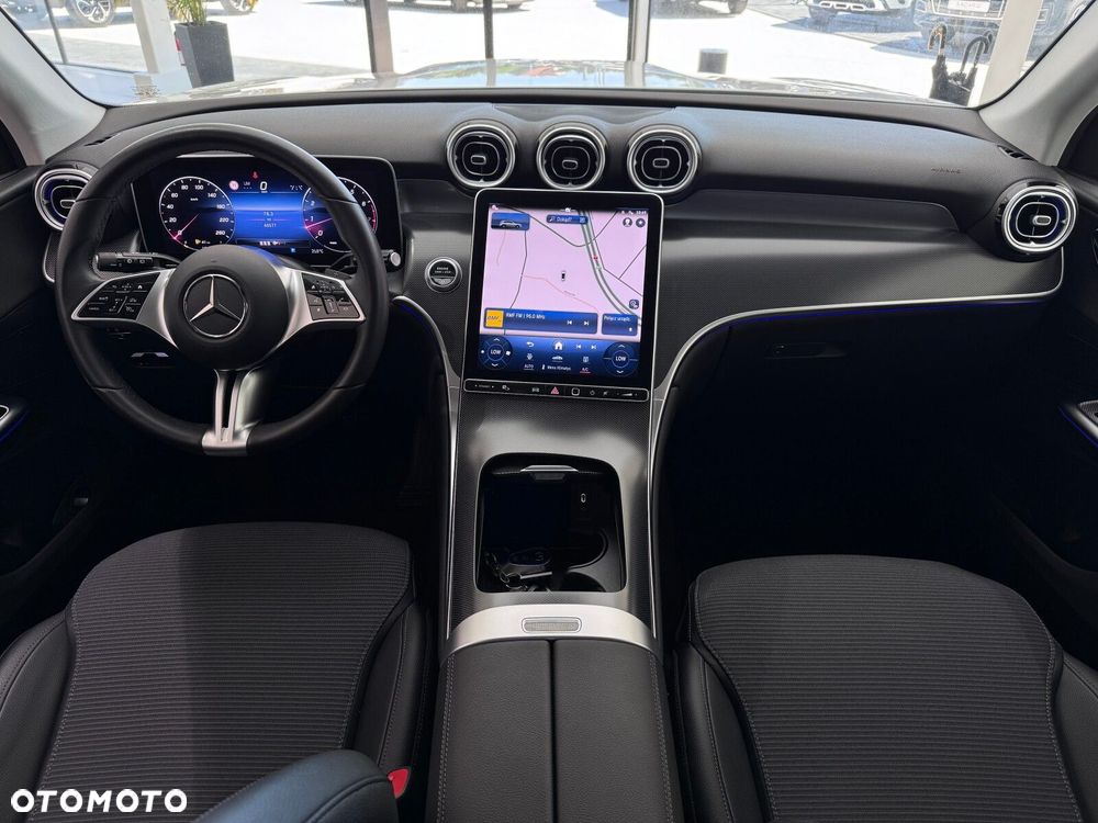 Mercedes-Benz GLC - 14