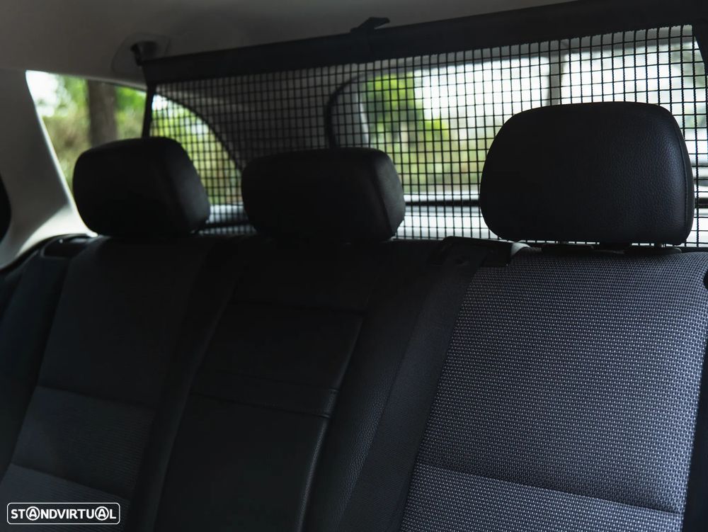 Mercedes-Benz C 250 Station CDI 7G-TRONIC Avantgarde Edition - 26