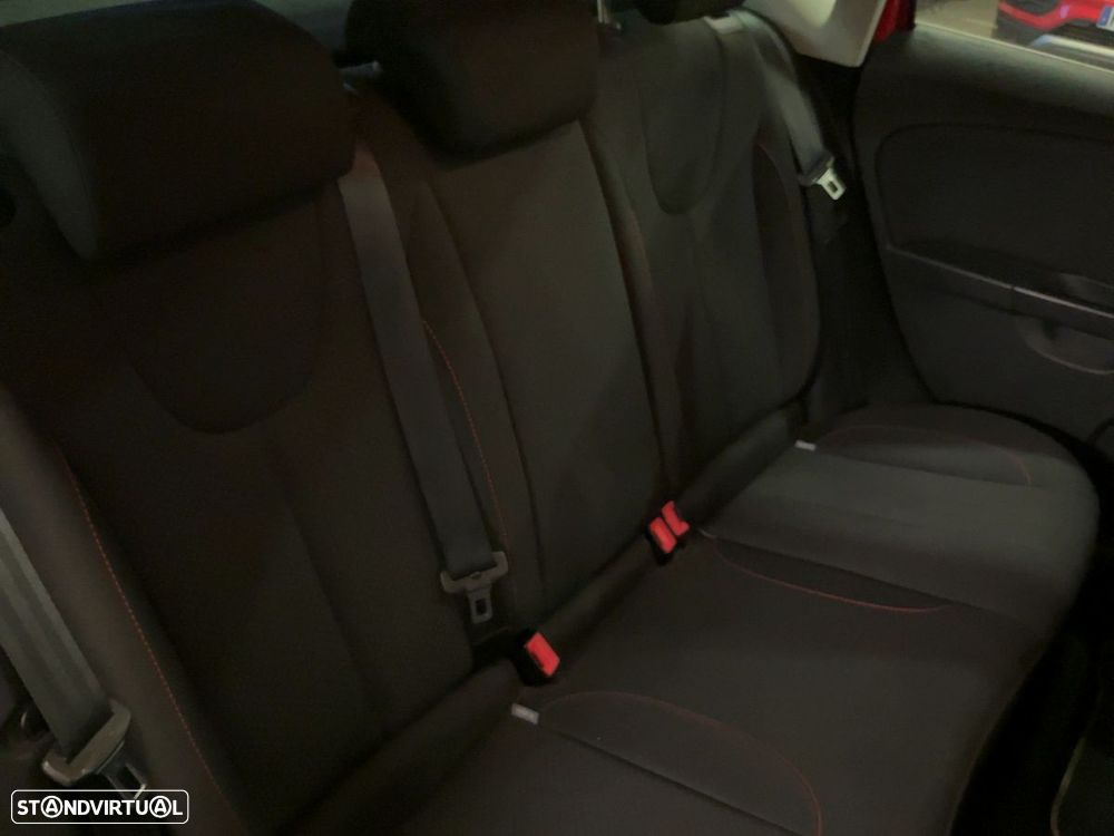 SEAT Leon 2.0 TDI DPF FR - 7