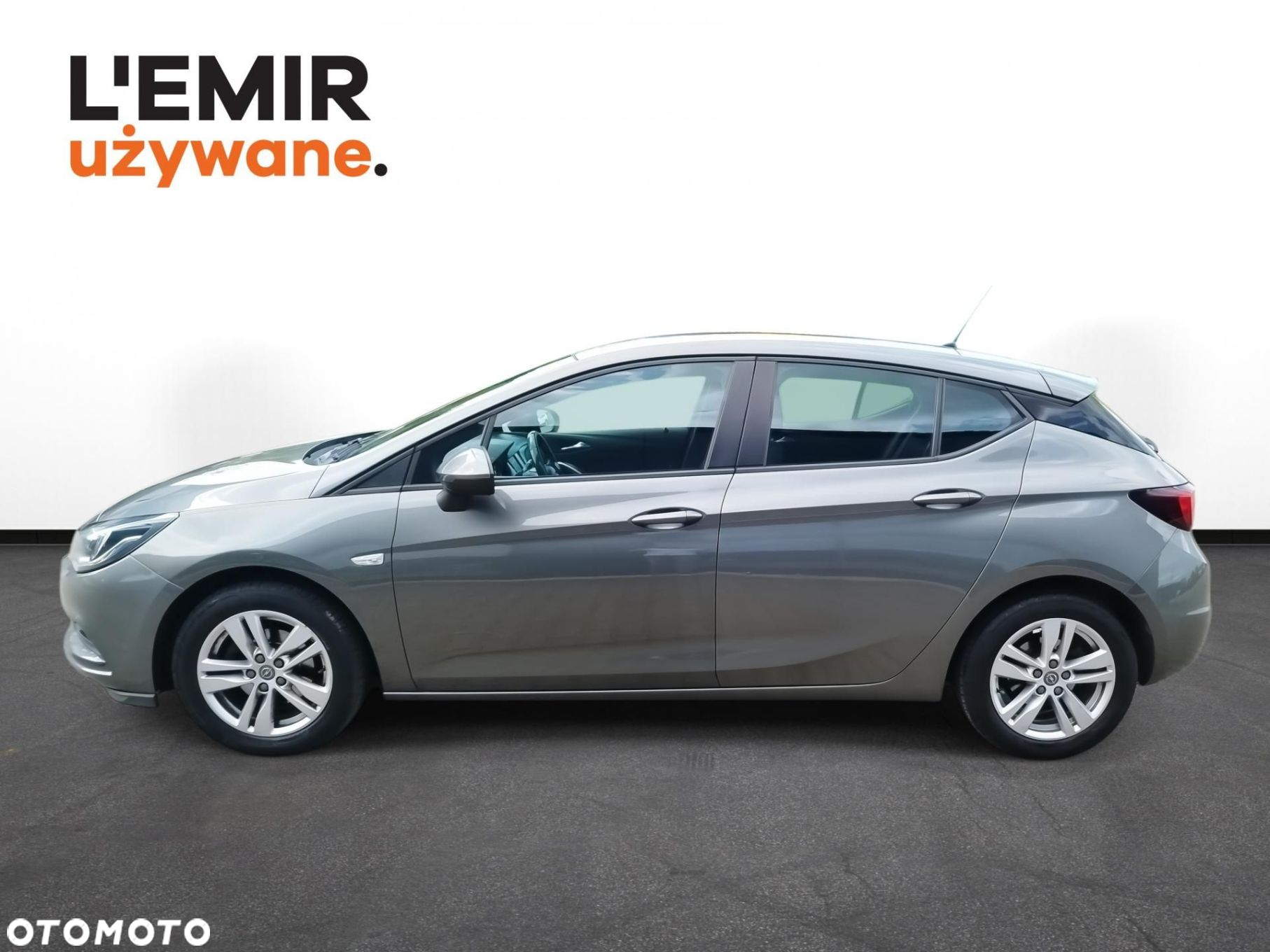 Opel Astra V 1.4 T Enjoy S&S - 11