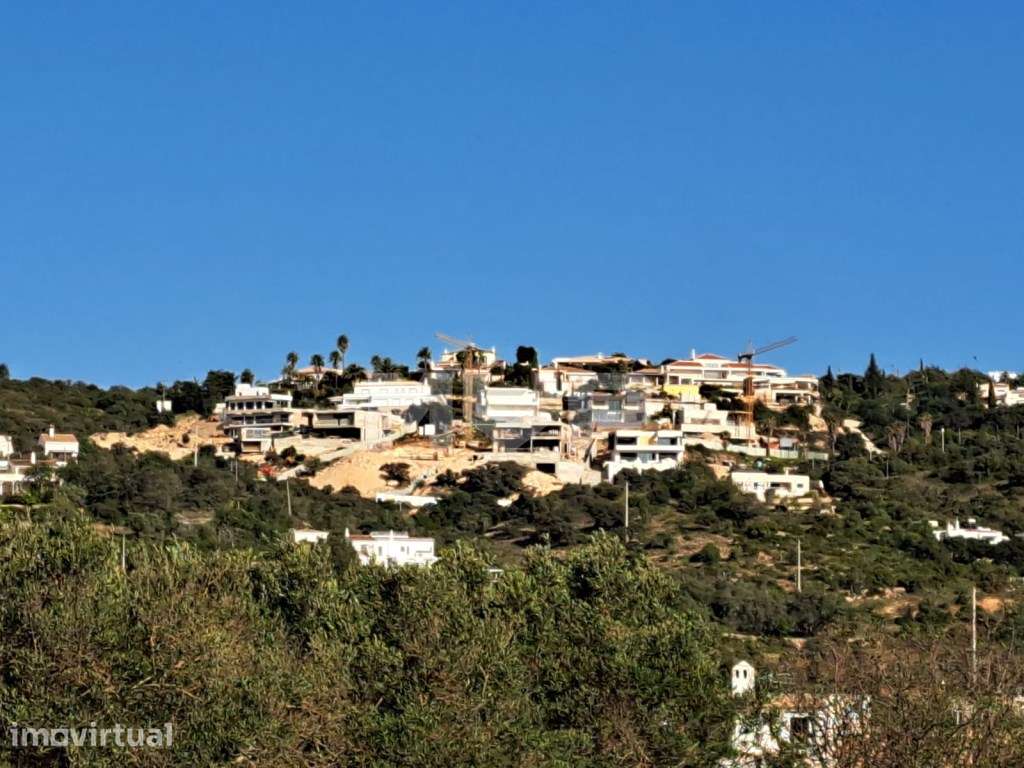 Lote para construção na Quinta das Raposeiras com vista mar. - Grande imagem: 2/18