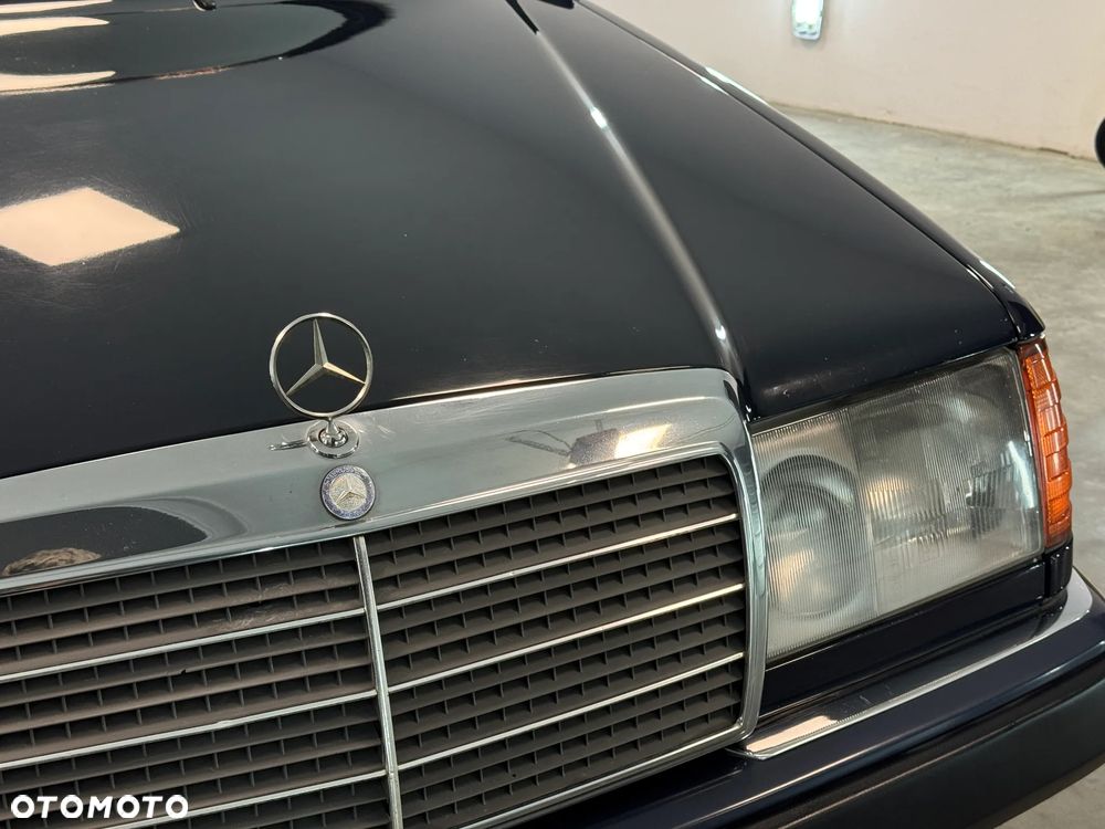 Mercedes-Benz W124 (1984-1993) - 8