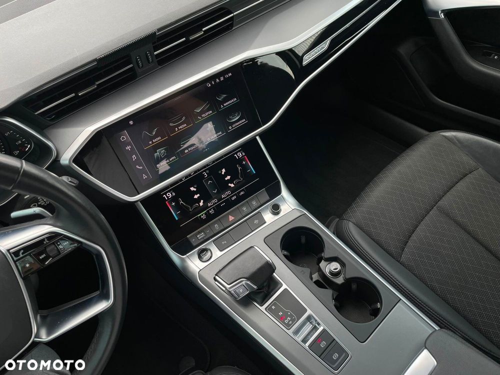 Audi A6 Allroad - 31