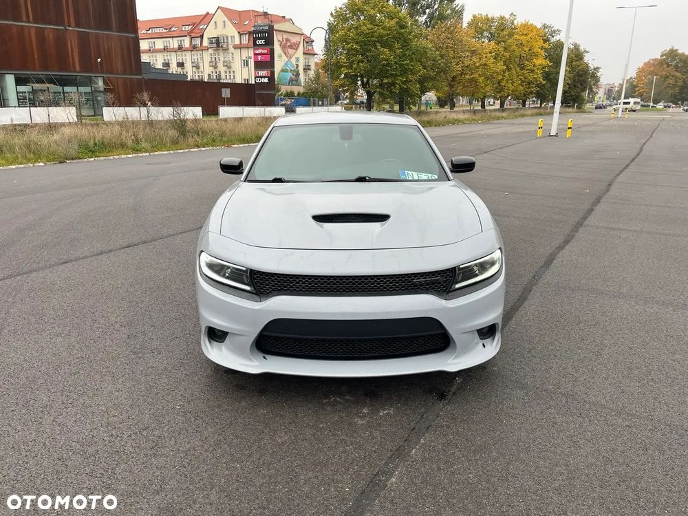 Dodge Charger 5.7 R/T - 1