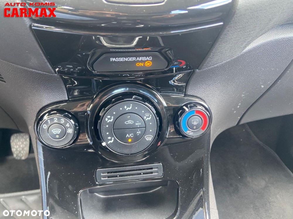 Ford Fiesta - 13