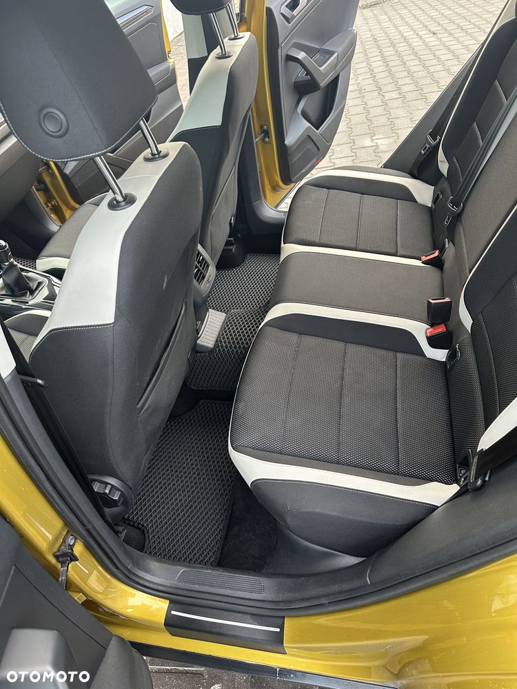 Volkswagen T-Roc 1.5 TSI GPF ACT Premium - 9