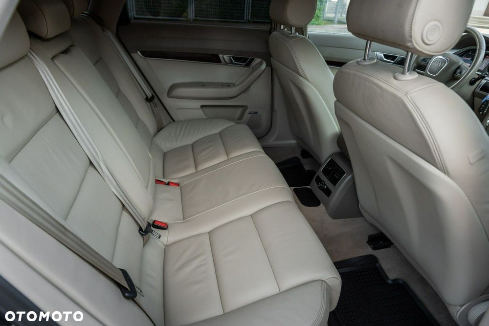 Audi A6 Avant - 8