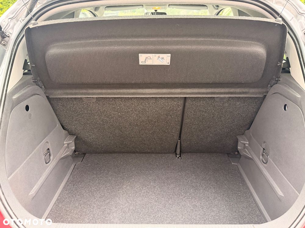 Opel Corsa 1.4 16V Selection - 25
